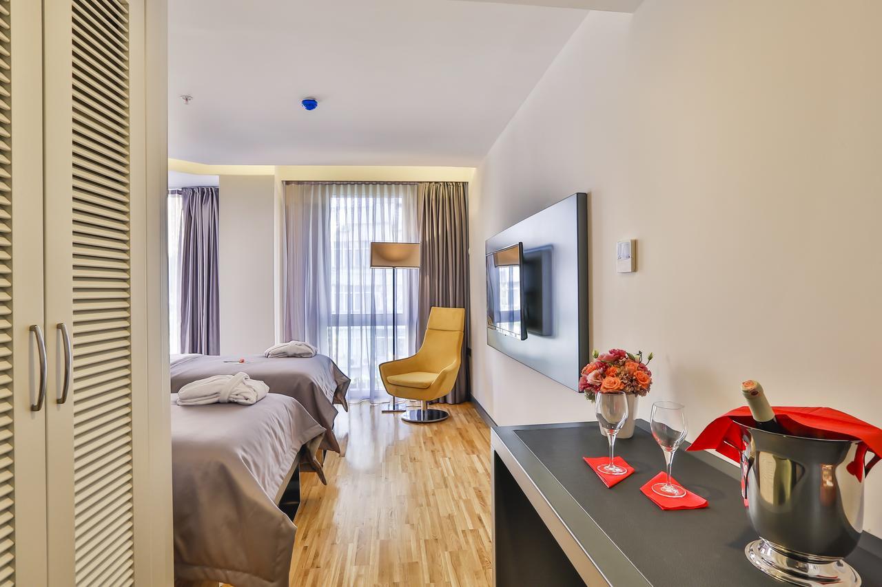 Business Life Hotel Istanboel Buitenkant foto